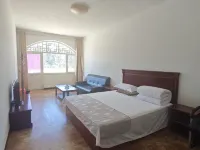 Pianguan Huanghe Hotel - parking