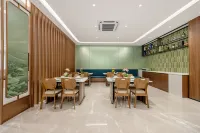 EZZI HOTEL - parking