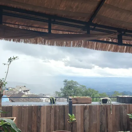 Bamboo & Cloud Villa, Jingmai Mountain