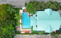 Mint Homestay (Guangzhou South High-speed Railway Station Shunde Country Garden Branch) Hotels near Beijiao Park