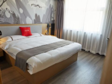 尚客优连锁酒店(洛阳龙门高铁站河科大店) - 雅致大床房