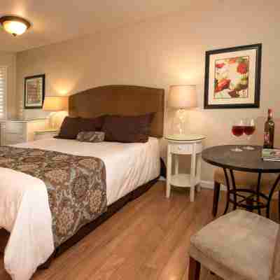 Sunset Inn Pacific Grove Rooms