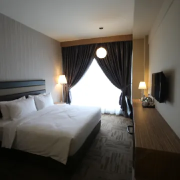 Sem9 Senai "Formerly Known As Perth Hotel" Отели рядом с достопримечательностью «Аутлет-центр Johor Premium Outlets»