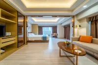 Burui Bay Riverside Apartment Hotel Отели рядом с достопримечательностью «Автобусная остановка в Хуэйбэй»