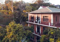 Heyuan Daifeng Guesthouse