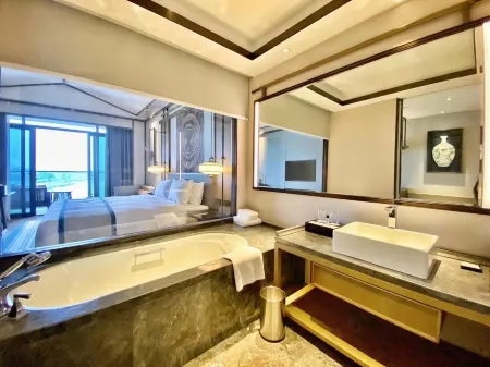 Steigenberger Guilin Отели рядом с достопримечательностью «Caoping Hui Ethnic Country»