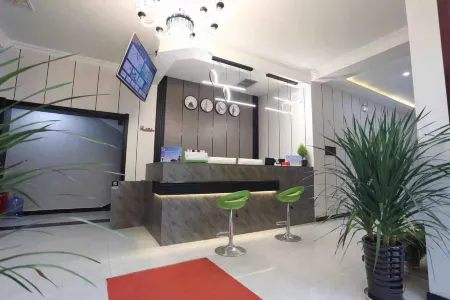 Qin'an Dongying Hotel Отели в г. Цинань