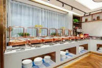 Yitel Collection Hotel (Changzhi Bayi Square Sky City Branch)