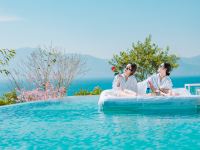 抚仙湖25度蓝酒店 - 室外游泳池