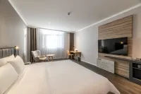 HanTing Premium Hotel (Baicheng Shengli West Road) Các khách sạn gần Ga Baicheng