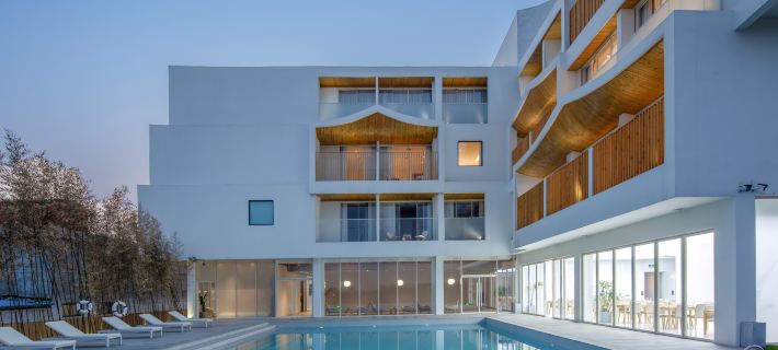 Yuntai Mountain Sky Courtyard Designer Hotel Hotels in Xiuwu