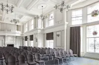 The Clermont London, Victoria - 4-Star