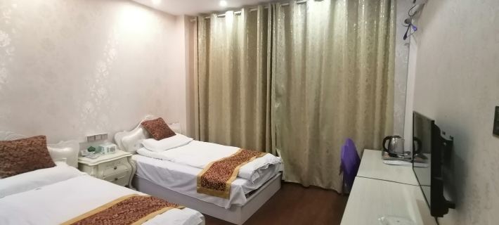 Huada Hotel Hotels in Dongtai
