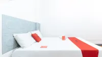 RedDoorz @ CAA Road Las Pinas Hotels in Las Pinas City