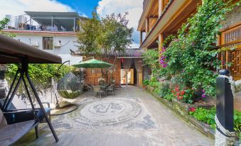 Weizui Banshandu Ethereal Courtyard Garden Meisu (Lijiang Ancient City Branch)