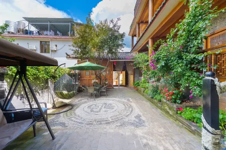 Weizui Banshandu Ethereal Courtyard Garden Meisu (Lijiang Ancient City Branch)