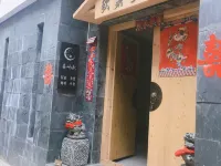 春嶼秋客棧 富民住宿飯店