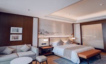 Funing Jinling Jinshahu Lakeside Hotel