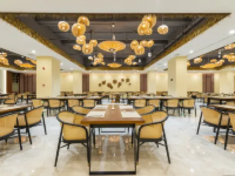 Shanwei Huafa Qingquangu Hot Spring Resort Hotel Hotel a Luhe