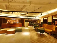 เจมส์ จอยส์ โคฟเฟเทล (จัตุรัสเหนือสถานีรถไฟเทียนจิน)