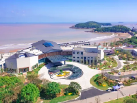 ZhouLv Nanyuan Maritime Silk Road Hotel · Haitian platform Wentang courtyard Hotel in zona Daqing Mountain