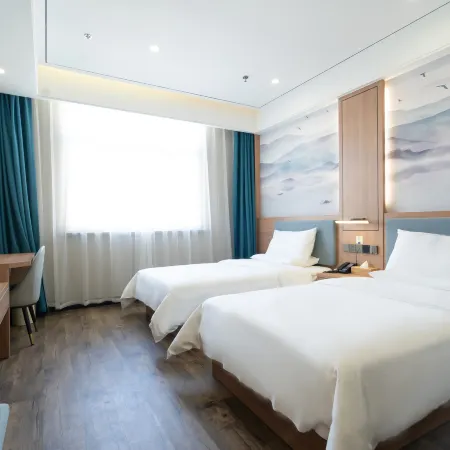 Starway Hotel (Hua County Zhongzhou Avenue)
