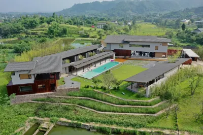 Trip.com Group Country Retreats (Yibin Lizhuang Ruyiyuanxiang Joint Resort)