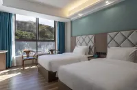 Batang Xianyun Hotel Hotels in Batang