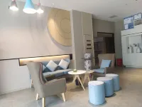 Home NEO Inn (People's Avenue Store, Chongren, Fuzhou) Hôtels à : Chongren