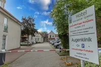 Uno Hotel am Spieker Wolfsburg Fallersleben - parking