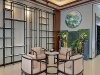 Hotels in Kaiyana