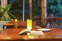 Xia Tiruijing Homestay (Longji Jinkeng Daguzhai Terrace Observation Deck)