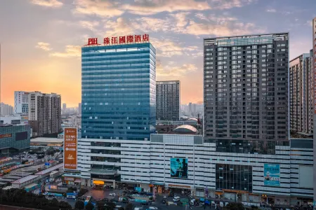 Pearl River International Hotel（Metro station YiJing Lu）