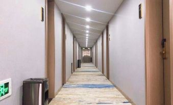 Far East Business Hotel (Liaocheng Development Zone Branch)