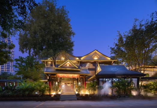 云观·顺德人家度假酒店（告庄西双景星光夜市店）外景图