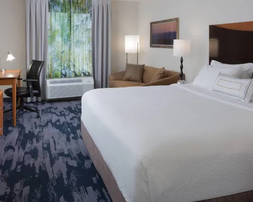 Fairfield Inn & Suites Orlando Lake Buena Vista Hotels in Orlando