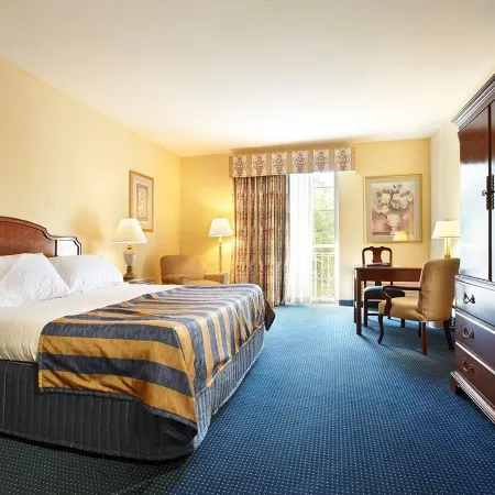 Trianon Bonita Bay Hotel