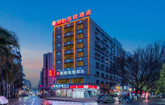 Junyi Hotel Chain (Jieyang Ma Ya Road)