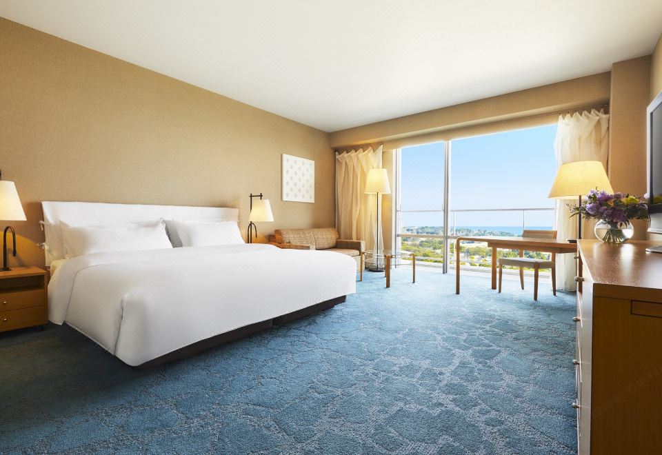 [그랜드 닛코 아와지의 야외 테니스 코트]