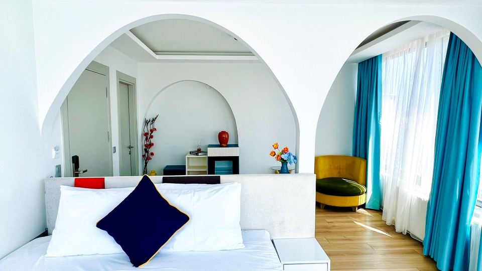 Apex Hotel