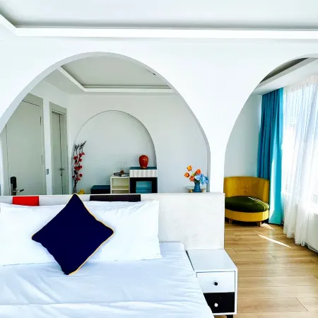 Apex Hotel