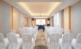 Vienna Hotel (Tengxian Hedong Square Branch)