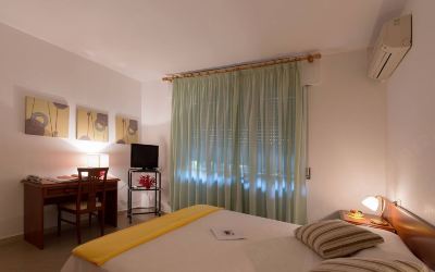 ダブルまたはツインルーム ホテル ドナテーラの写真