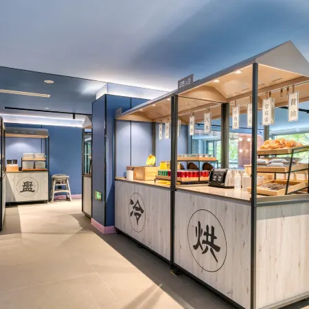 HanTing Hotel (Hangzhou Tonglu Fuchunjiang No. 1 Bridge) Отели рядом с достопримечательностью «Дружественная больница Чунцзян-Роуд (отдел Чунцзян-Роуд)»