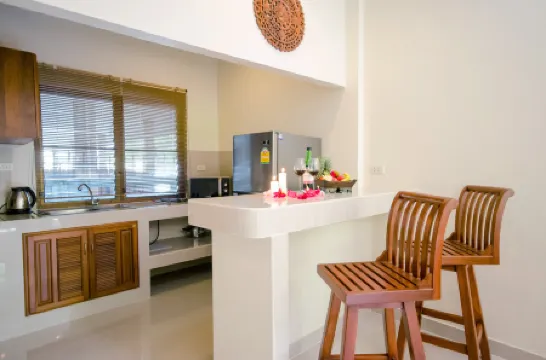 น้ำผึ้ง ภูเก็ต เรสซิเดนซ์ บูติค รีสอร์ท