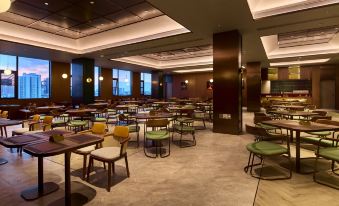 Orange Hotel (Hanzhong Central Plaza International Trade Shop)