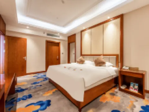 New Century Hotel Hotels in Pingliang