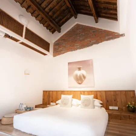 Linyao Hotel
