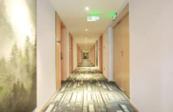 格林豪泰智選酒店（長興和平大道店）