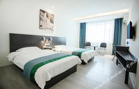 如家華驛精選酒店（平涼新民路店）